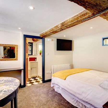 Bed and Breakfast Green Parrot House Devizes Exterior foto