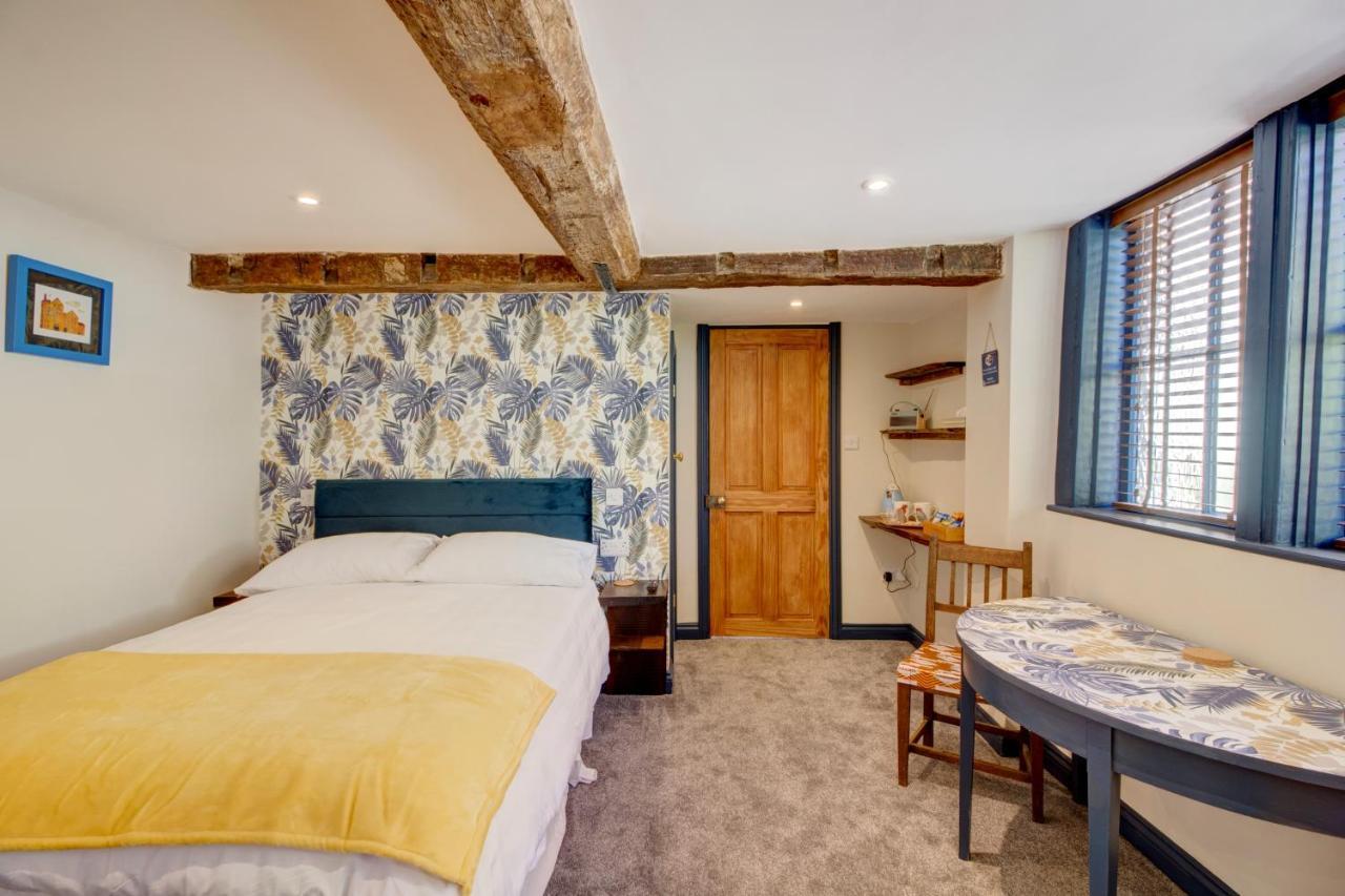 Bed and Breakfast Green Parrot House Devizes Exterior foto